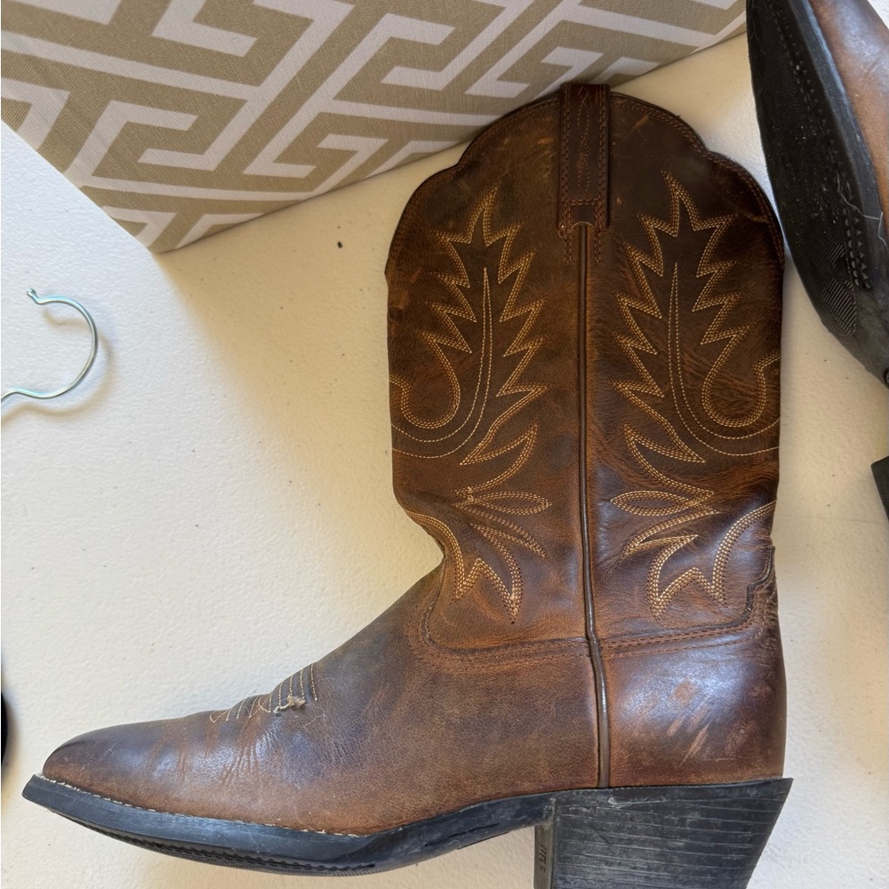 Ariat Tan Leather Cowboy Boots